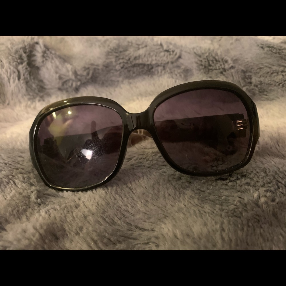 Coach sunglasses - Picture 1 of 6